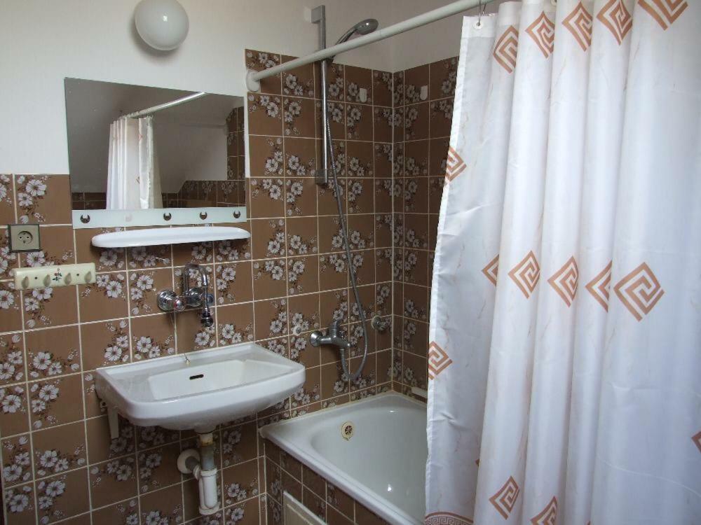 Apartament Apartment *